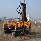 Будівництво фундаментного поля під сонячні панелі